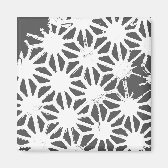 Charcoal grey geometric pattern magnet (Front)
