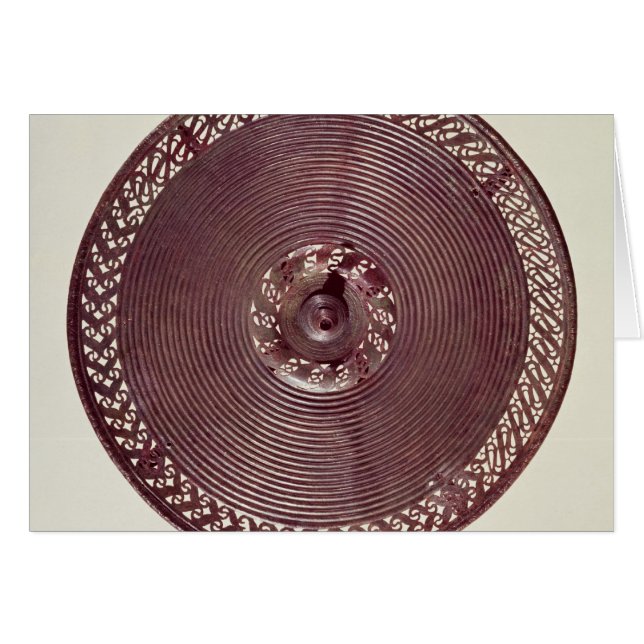 Chariot wheel decoration with openwork border (Front Horizontal)