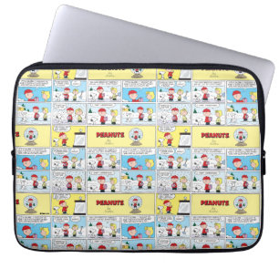 Charlie Brown   Snow Globe Laptop Sleeve