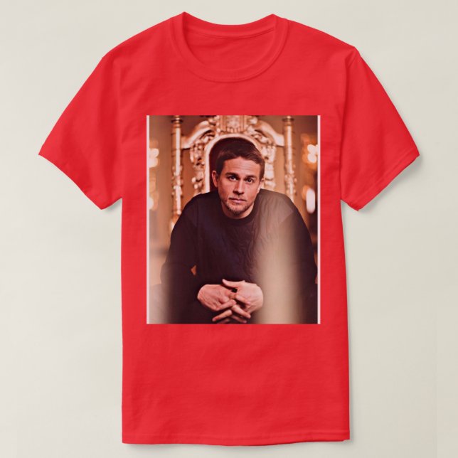 Charlie hunnam portrait 1 T-Shirt (Design Front)