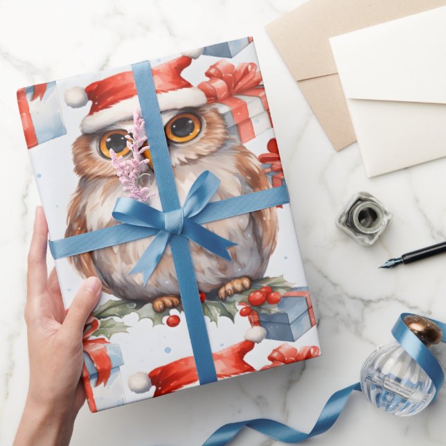 Charming holiday wrapping paper adorned with owls (Gifting)