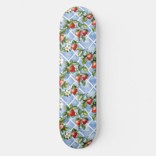 Charming Strawberry & Leaf Pattern – Vintage (2) Skateboard