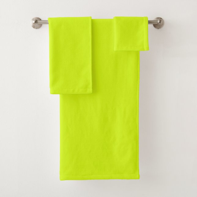  Chartreuse Yellow (solid colour)  Bath Towel Set (Insitu)