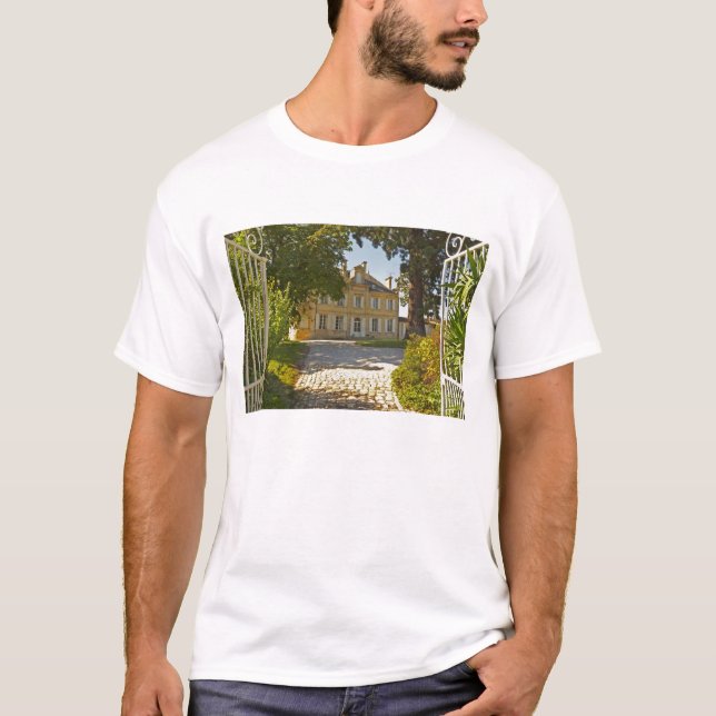 Chateau Cos Labory in Saint St Estephe, wrought T-Shirt (Front)