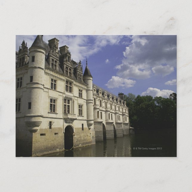 Chateau de Chenonceau in France Postcard (Front)