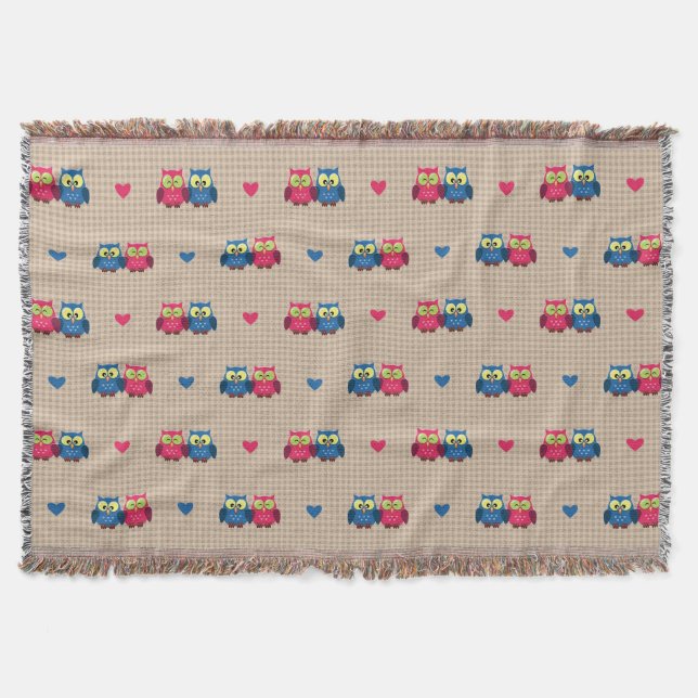 Checked pattern with love owls throw blanket (Front)