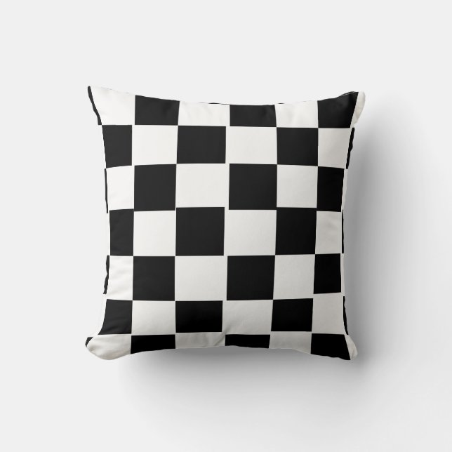CHECKERED pillow (Front)