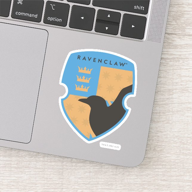 Checkered RAVENCLAW™ Crowned Crest (Detail)