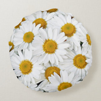 Cheerful daisies round cushion