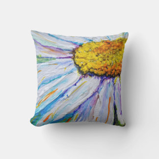 Cheerful Daisy Detail Pillow