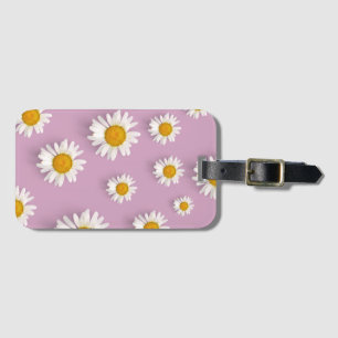 Cheerful Daisy Pattern on Pink Background Luggage Tag