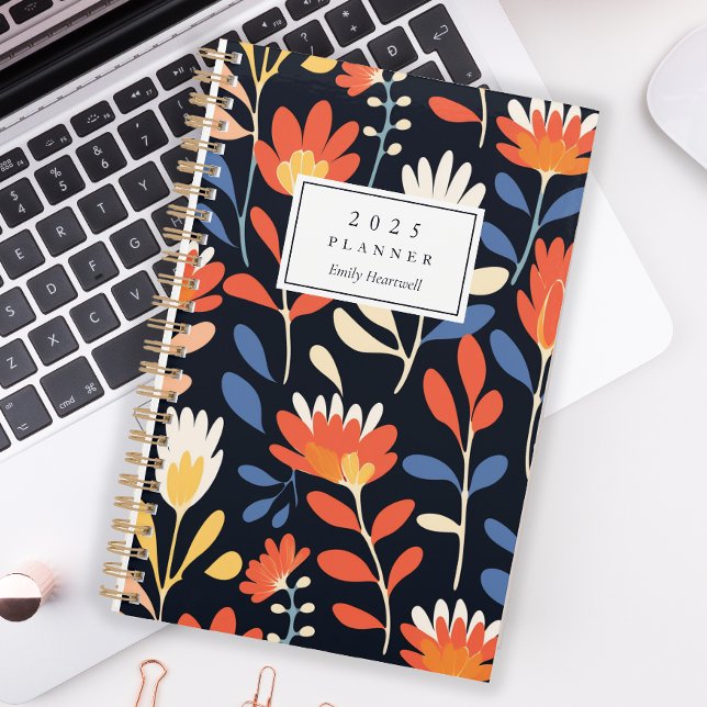Cheerful Orange Floral Pattern Personalised 2025 Planner (Creator Uploaded)