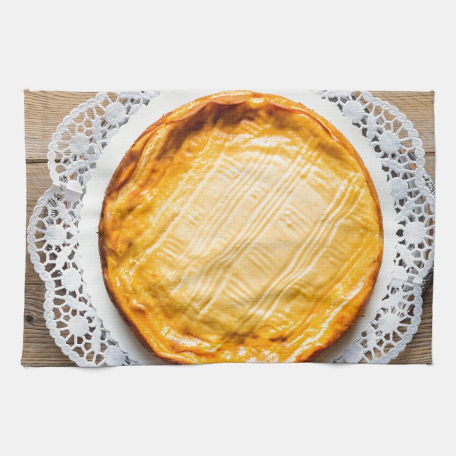 Cheesecake on rustic wood cake top. tea towel (Horizontal)