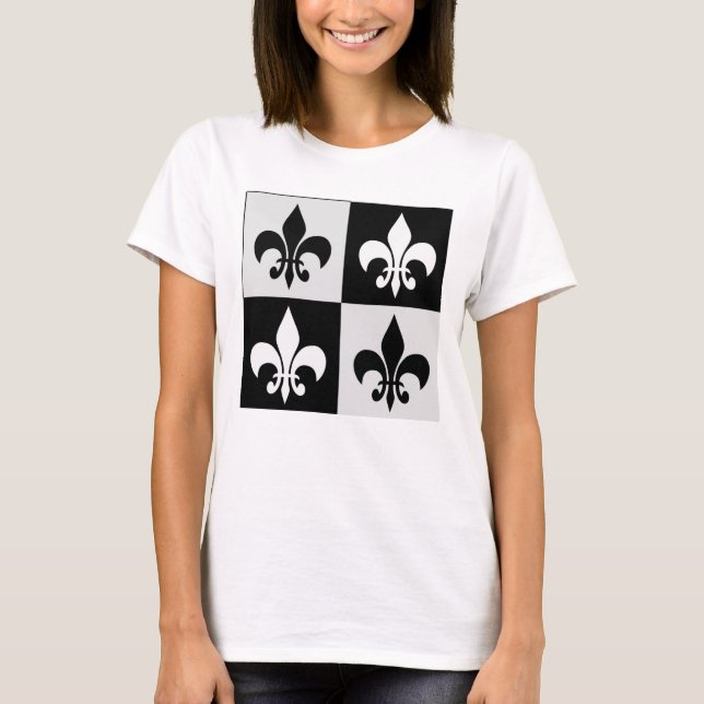 Chequered Black White Fleur-De-Lis Pattern  T-Shirt (Front)