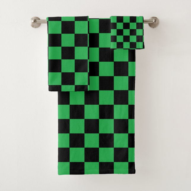 Chequered Green and Black Bath Towel Set (Insitu)