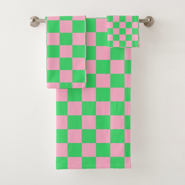Chequered Green and Pink Bath Towel Set (Insitu)