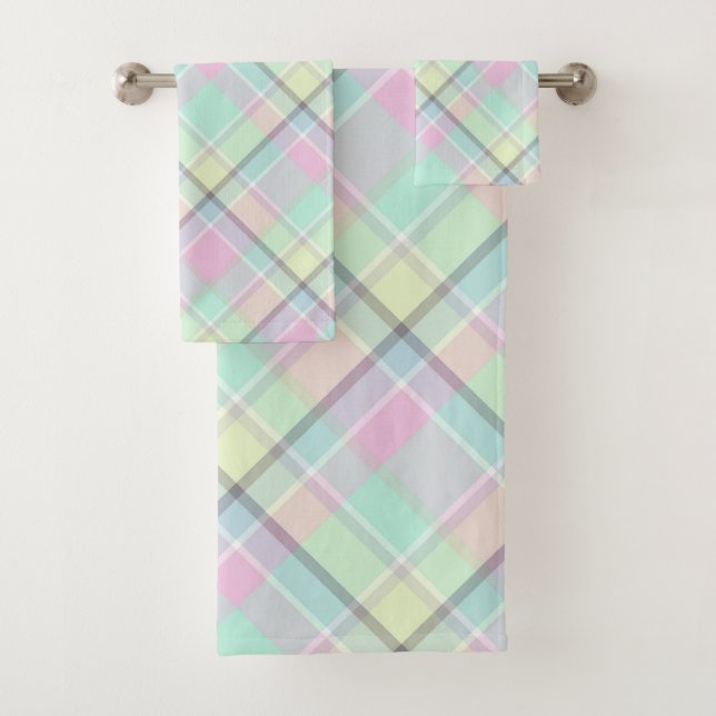 Chequered pattern of caramel colours. bath towel set (Insitu)