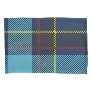 Chequered pattern pillowcase