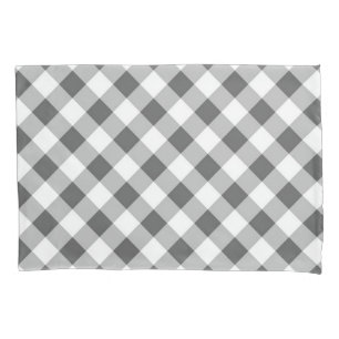 Chequered pattern pillowcase