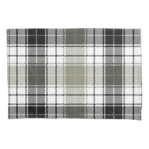 Chequered pattern pillowcase