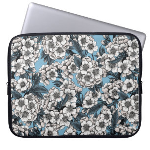 Cherry blossom in white and blue laptop sleeve