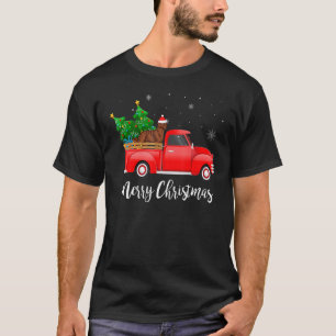 Chesapeake Bay Retriever Red Truck Christmas Tree T-Shirt