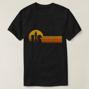 Chess and German Shepherd Retro Design T-Shirt