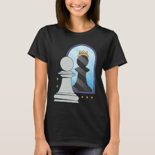 chess figure king game queen horse pieces knight T-Shirt
