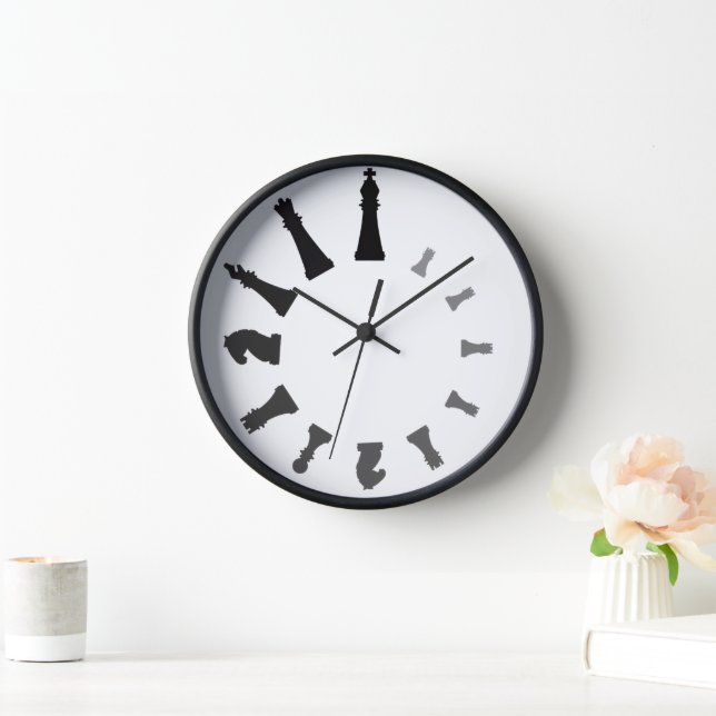 Chess pieces large clock (Home)