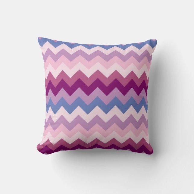 Cheveron Pattern Pillow (Front)