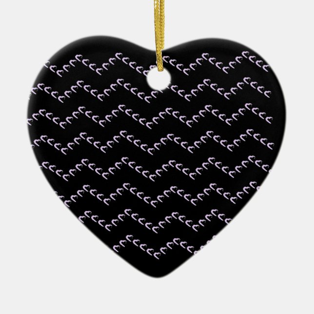 Chevron Pastel Purple Hearts Nero Ceramic Ornament (Front)