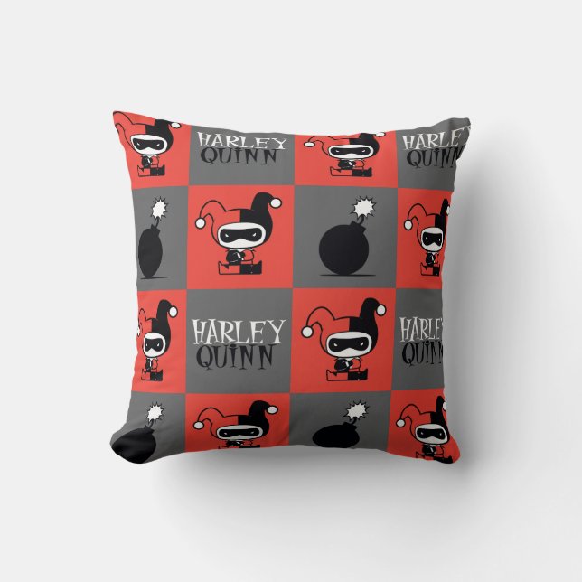 Chibi Harley Quinn Chequered Pattern Cushion (Front)
