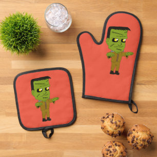 chibi monster oven mitt & pot holder set
