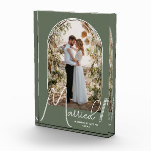 Chic Arch Sage Green Wedding Photo Block