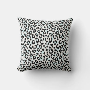 Chic black and white cheetah print cushion