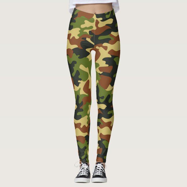 Chic Camouflage Khaki Pattern Leggings (Front)