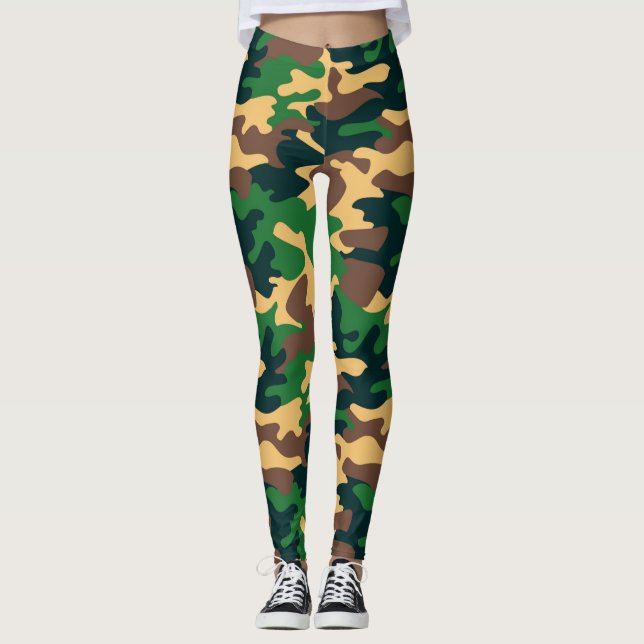 Chic Camouflage Khaki Pattern Leggings (Front)