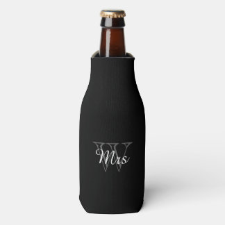 CHIC CAN COOLER_"Mrs" MONOGRAM Bottle Cooler