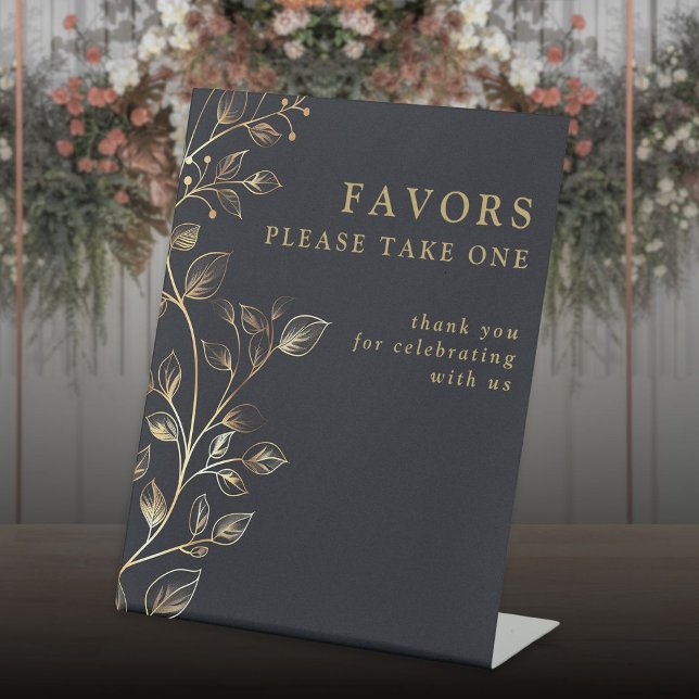 Chic Elegant Golden Floral Wedding Favours Pedestal Sign (Chic Elegant Golden Floral Wedding Favors Pedestal Sign)