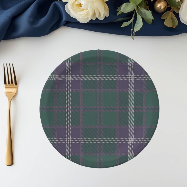 Chic elegant R. Lauren Bear Theme paper plates (Creator Uploaded)