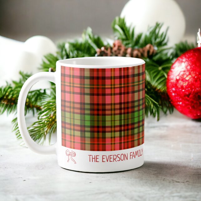 Chic Festive Red Green Plaid Christmas Pattern Coffee Mug (Chic Festive Red Green Plaid Christmas Pattern Coffee Mug)