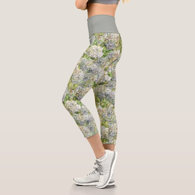 Chic Floral Lavender Gray Hydrangea Pattern Capri Leggings (Left)