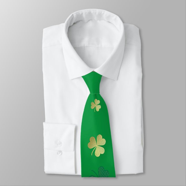 Chic Happy Good Luck Gold Shamrock St Patrick's Tie (Tied)
