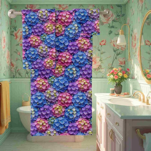 Chic Hydrangeas and Diamonds Towel Set (Creator Uploaded)