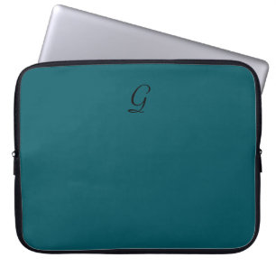 CHIC laptop sleeves_SOLID 02 Laptop Sleeve