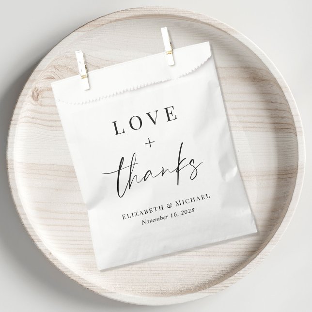 Chic Love And Thanks Wedding Favour Bag (Creator Uploaded)