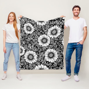 Chic Monochrome Floral Luxury Pattern (5) Fleece Blanket