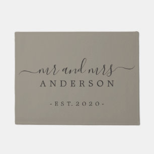 Chic Newlywed Mr Mrs Grey Family Monogram Doormat
