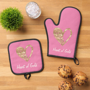 Chic Pink Heart of Gold Oven Mitt & Pot Holder Set