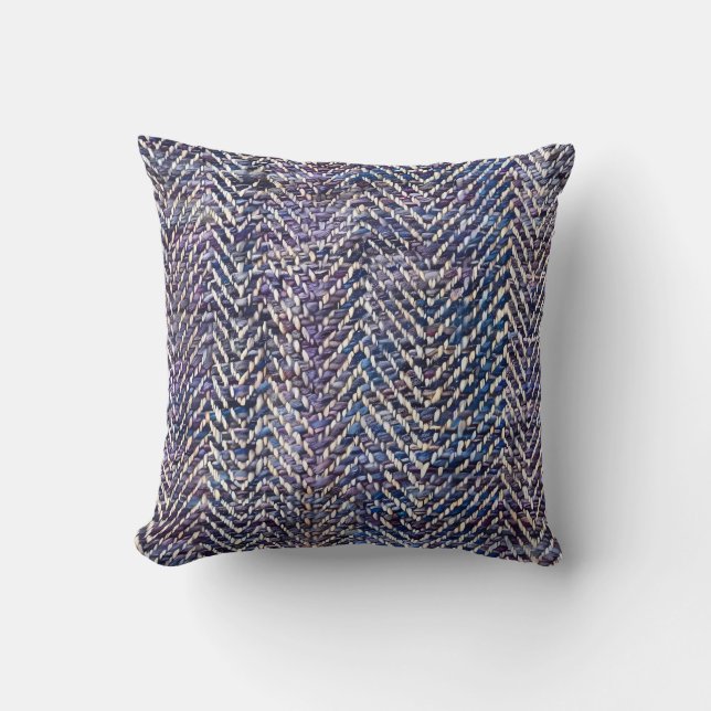 Chic purple cream chevron cushion (Front)